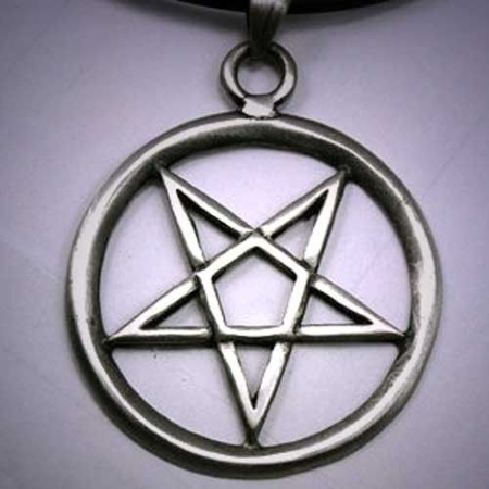 meaning of the inverted pentacle
